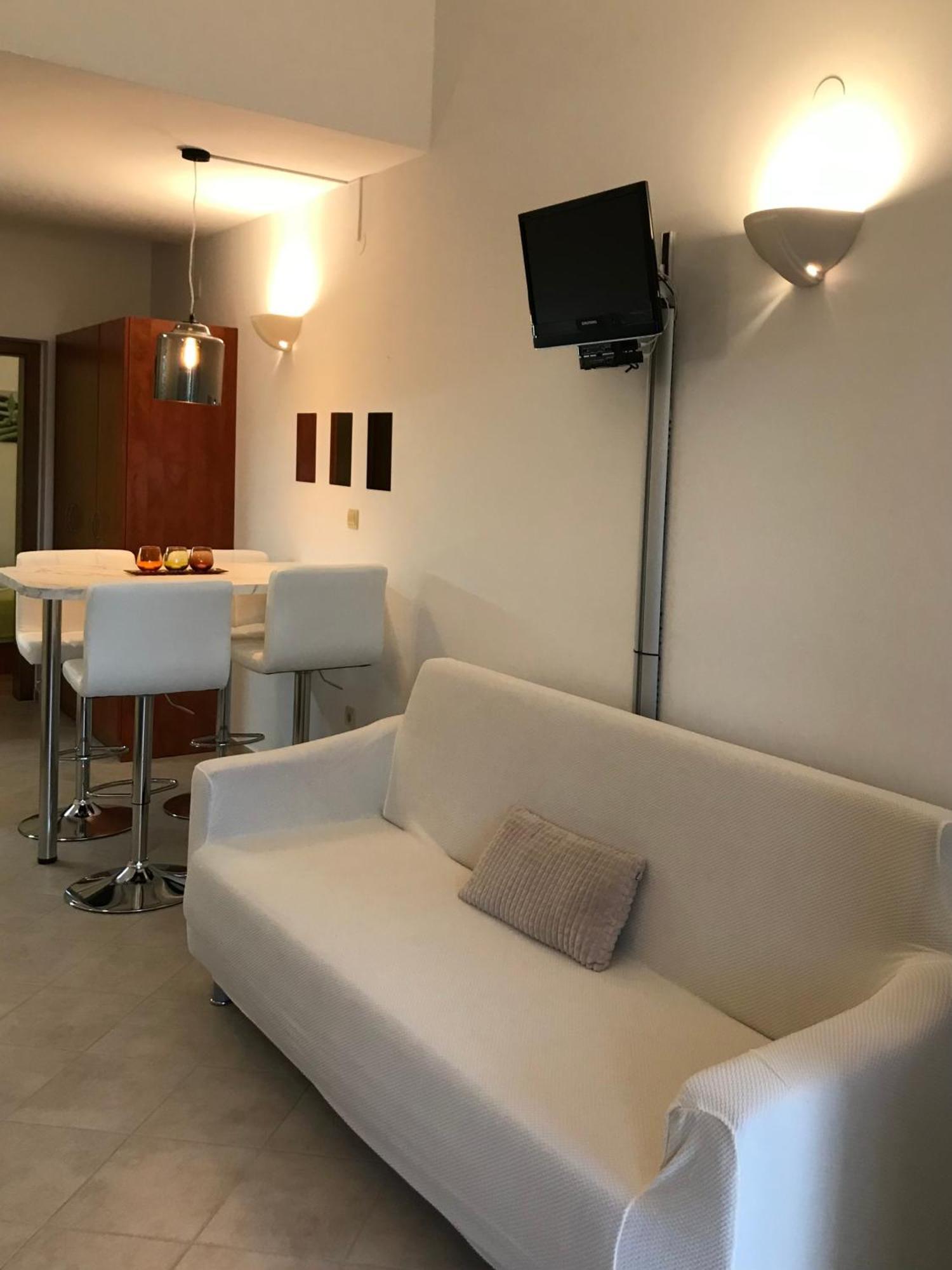 Apartmani Samec Novalja Bagian luar foto