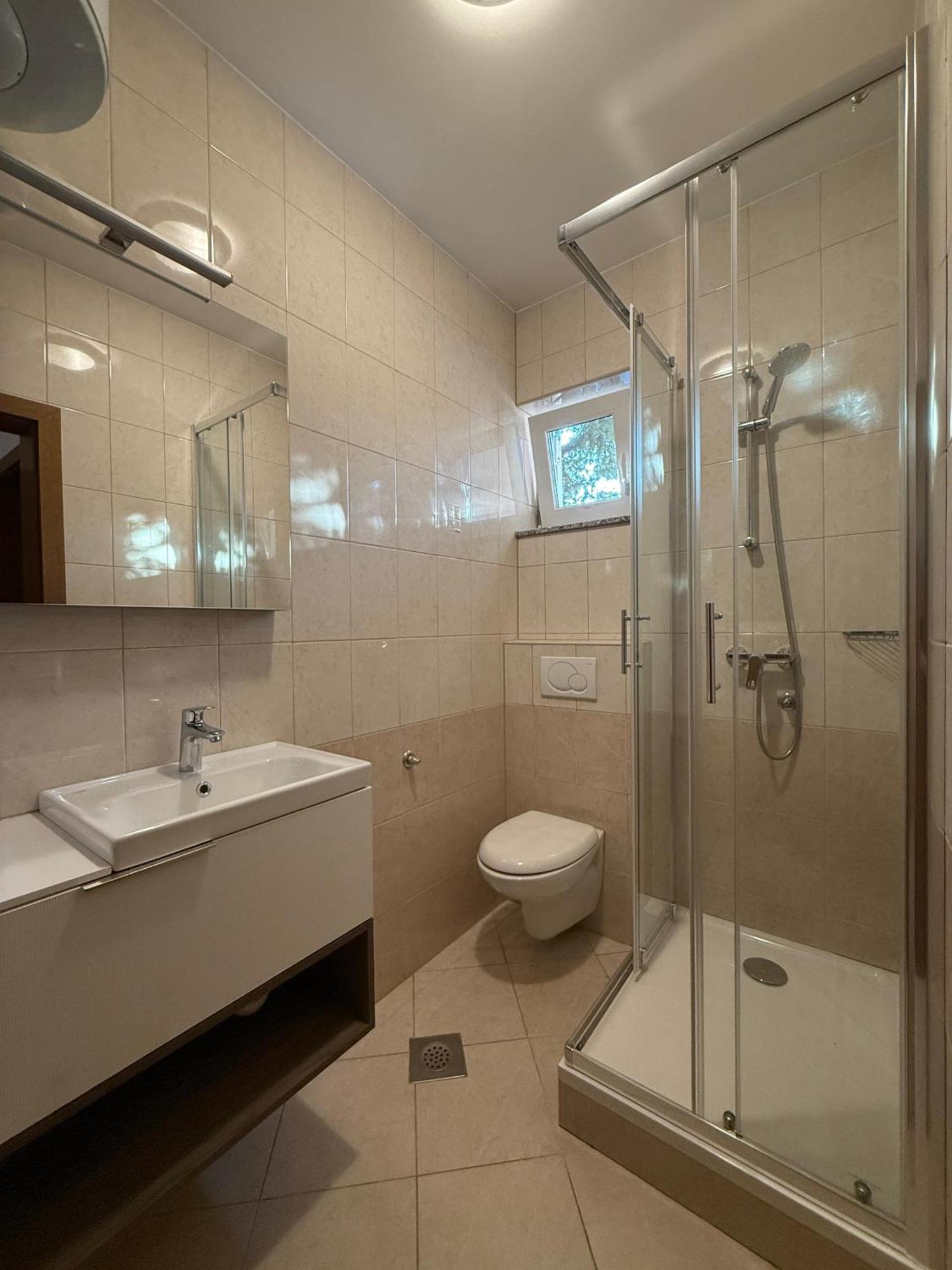Apartmani Samec Novalja Bagian luar foto