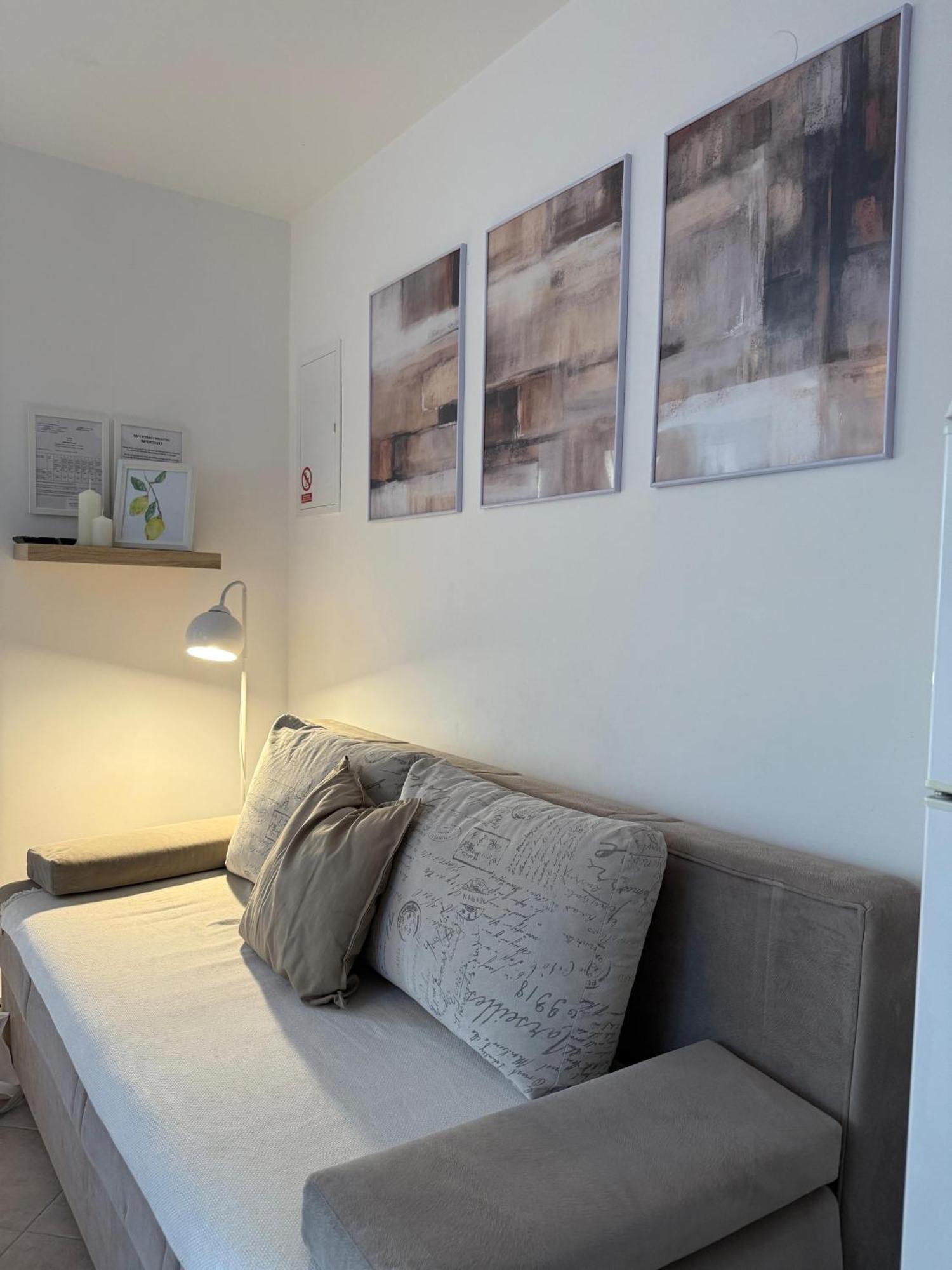 Apartmani Samec Novalja Bagian luar foto
