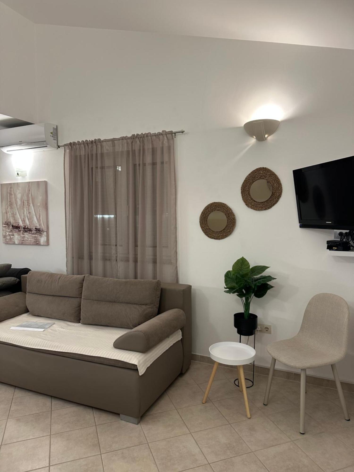 Apartmani Samec Novalja Bagian luar foto